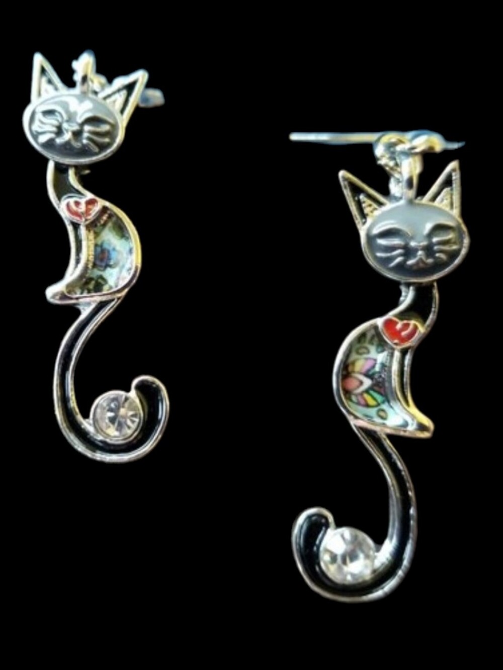 🐈‍⬛❤️Kitty Gray Color & Red Heart with a Long Tail Earrings - NWOT❤️🐈‍⬛